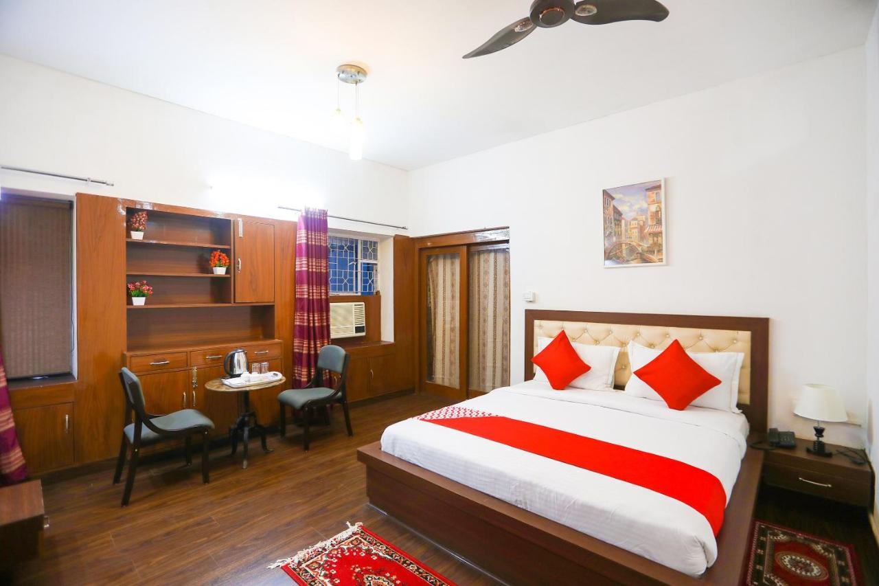 Oyo 62702 Golden Home Stay New Delhi Extérieur photo