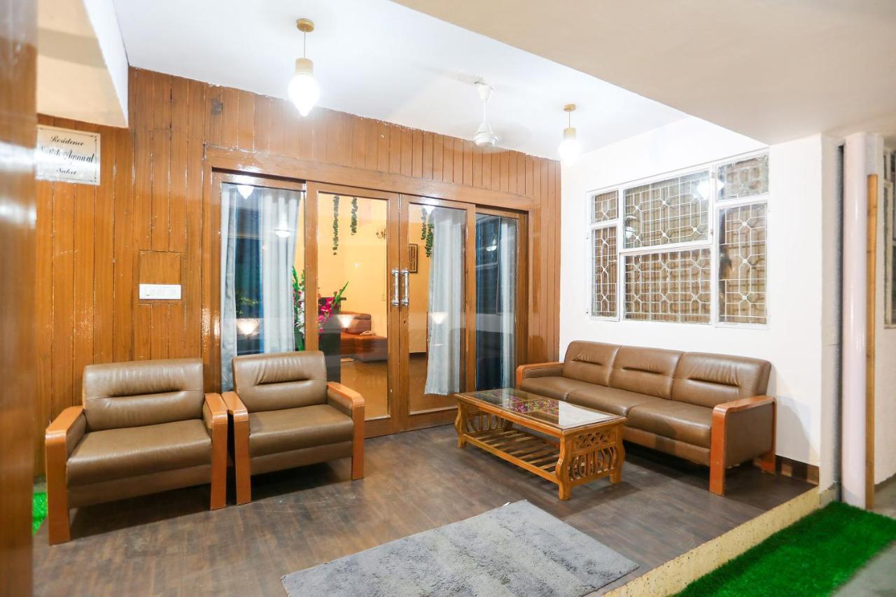 Oyo 62702 Golden Home Stay New Delhi Extérieur photo